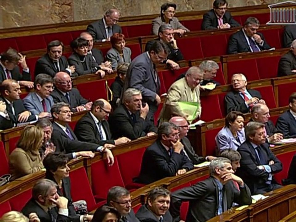 Assemblée: première séance pour le nouveau gouvernement Fillon