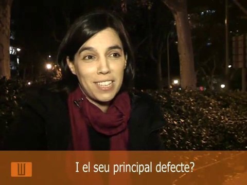 Entrevista a Esther Vivas a Vilaweb i acció a la Caixa