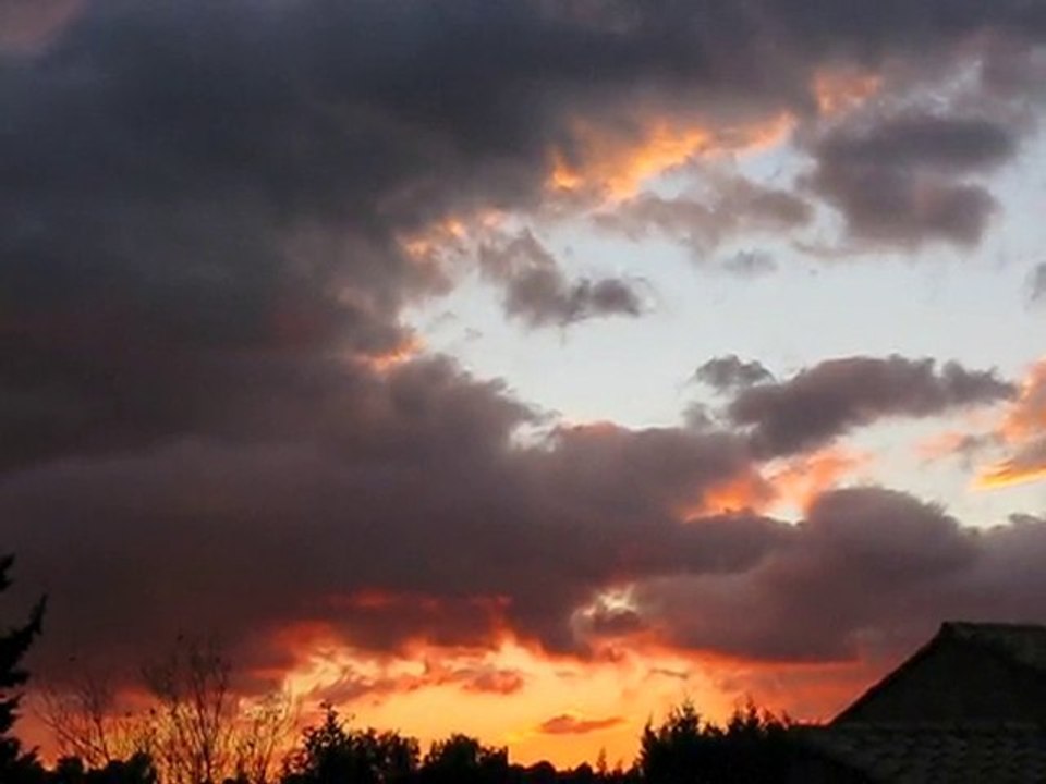 16nov10ciel