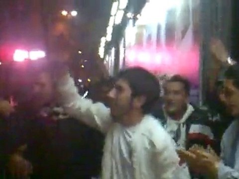 BEŞİKTAŞ seninle ölmeye geldik Gücüne Güç Katmaya Geldik