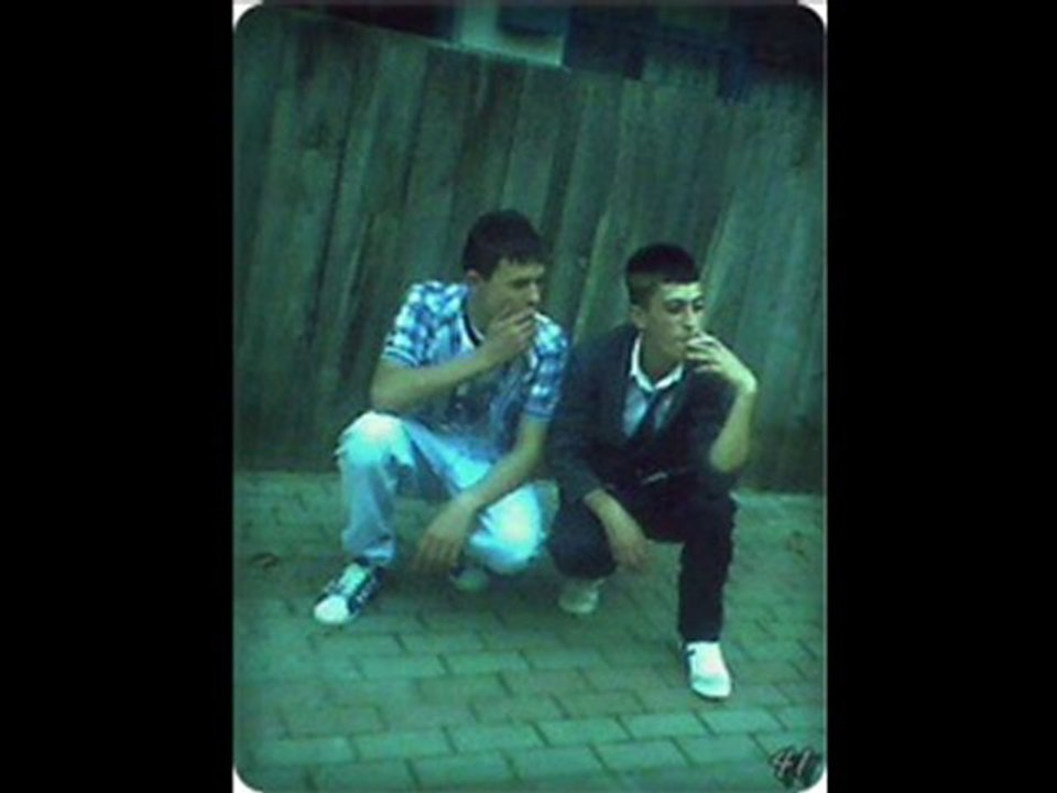 DisTanCeR ft MC CaqRıft Mc EREN RapSaMSuN 2010.