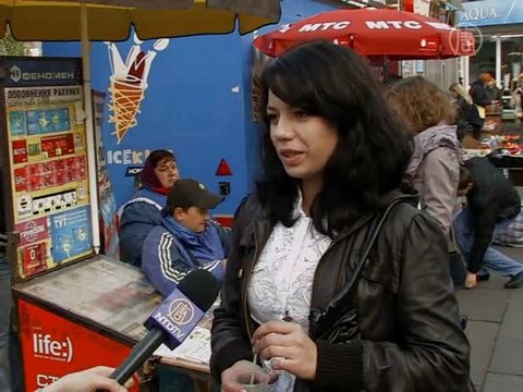 В Киеве требуют запретить рекламу пива и сигарет