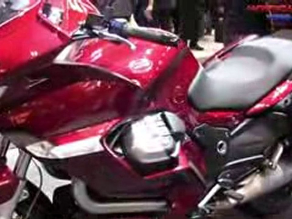 EICMA 2009 Moto Guzzi Norge 1200 GT8V ABS