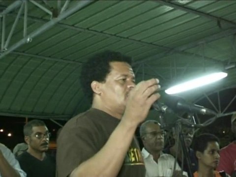 Elie Domota Meeting LKP 16.11.10 Petit Bourg