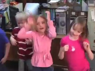 Dancing and Singing Developing Oral Language