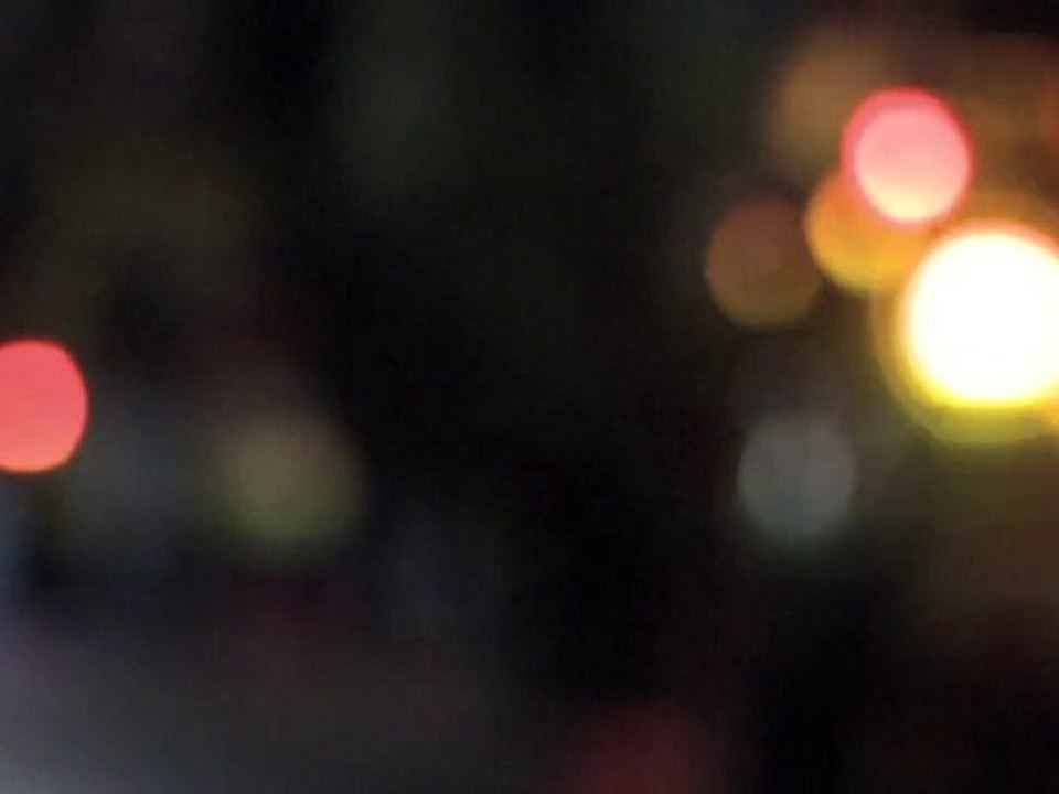 Le grand sapin de Strasbourg : l'installation place Kléber - épisode 2/3 2010