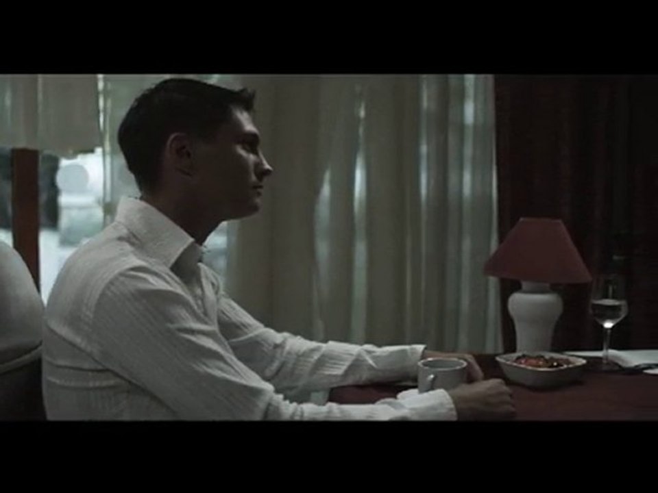 spot omul cu doua fete