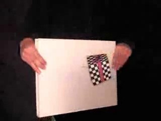 Illusion d'optique (Le cube flottant)