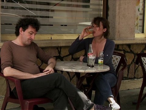 Le mec et la nana qu'ont un peu d'mal à enchaîner (By Jean-Charles Massera)