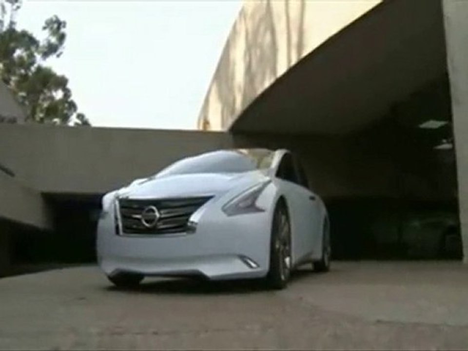 Nissan Ellure Concept