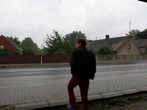 L'ado qui pense qu'ici il aurait un peu d'mal à enchaîner (By Jean-Charles Massera)