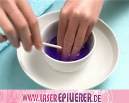 French Manicure UV Nails Maniküre Pediküre. 3/3