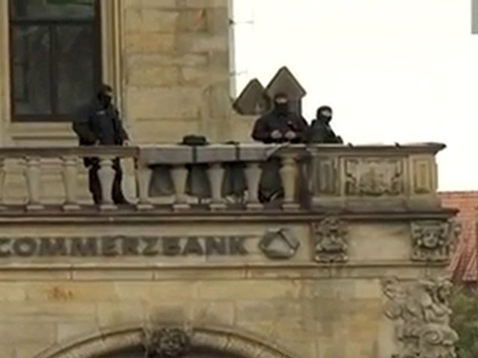 CNN Nov 18 2010 Jihad Terror Attack (9:111) fears in Germany