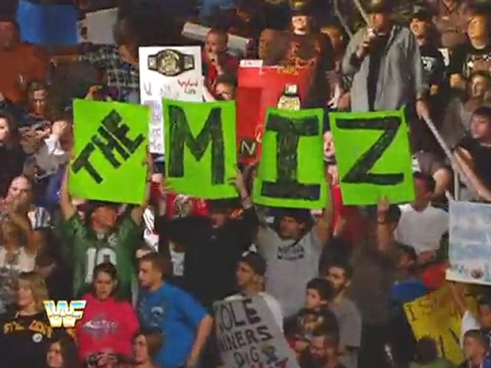 WWE Bottom Line PDTV 20/11/2010 Part 1/4