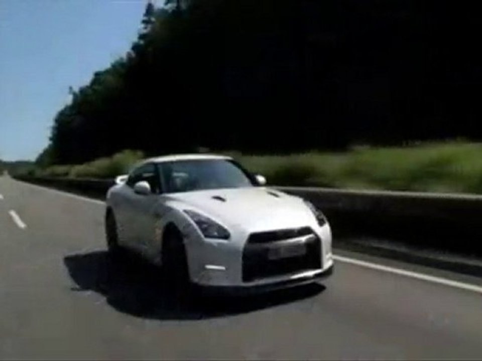 Nissan GT-R 2012