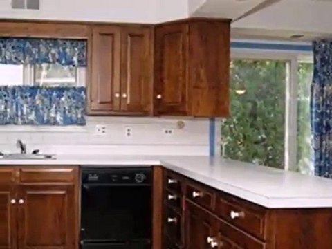 Homes for Sale - 107 Rivershire Ln - Lincolnshire, IL 60069