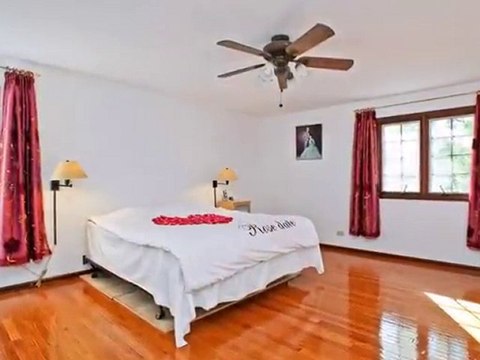 Homes for Sale - 2218 Iroquois - Wilmette, IL 60091 - Annika