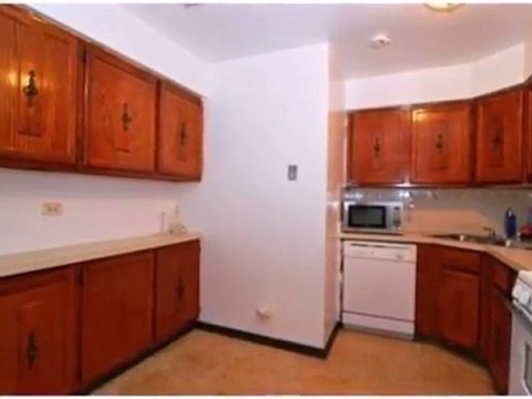 Homes for Sale - 16 Parkside Ct - Vernon Hills, IL 60061 - C