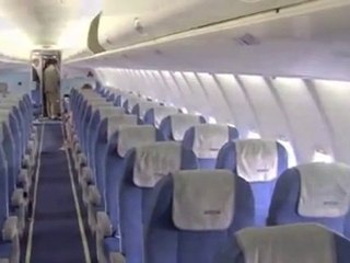 スホーイスーパージェット１００　顧客インタビュー at ファーンバラ