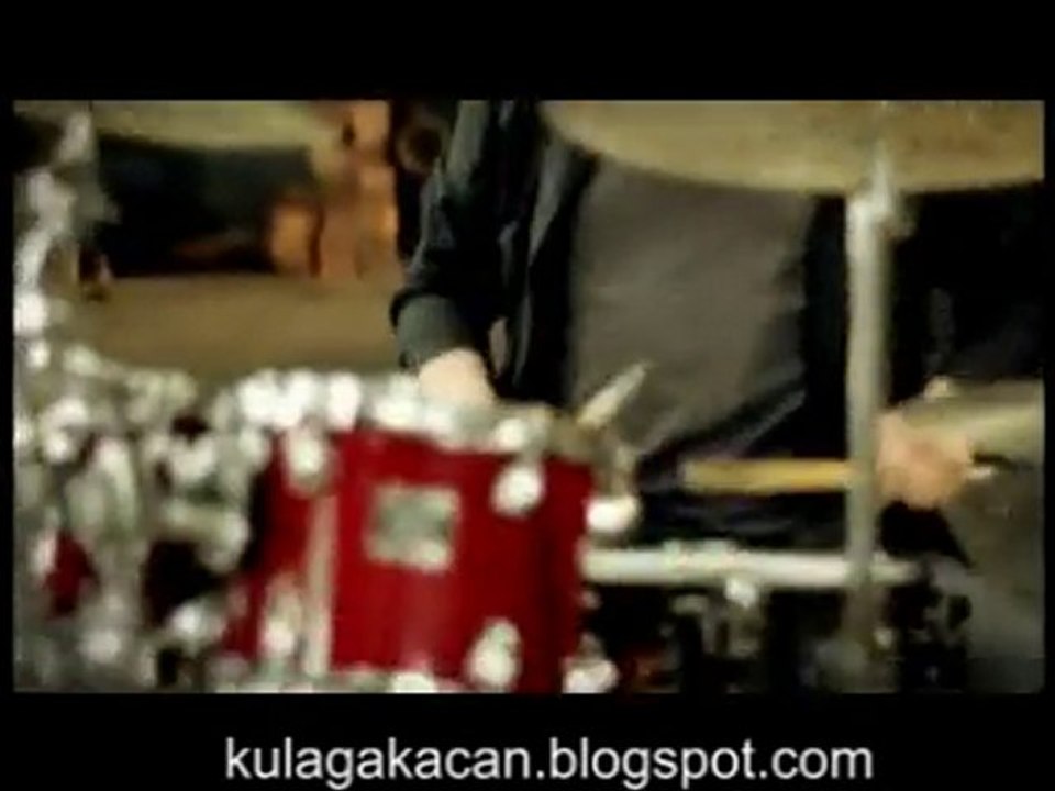 Acil Servis - Eller Yalan