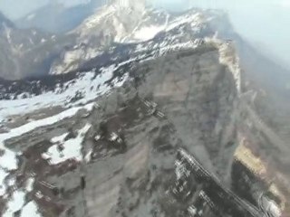 Parapente, un goût de liberté céleste