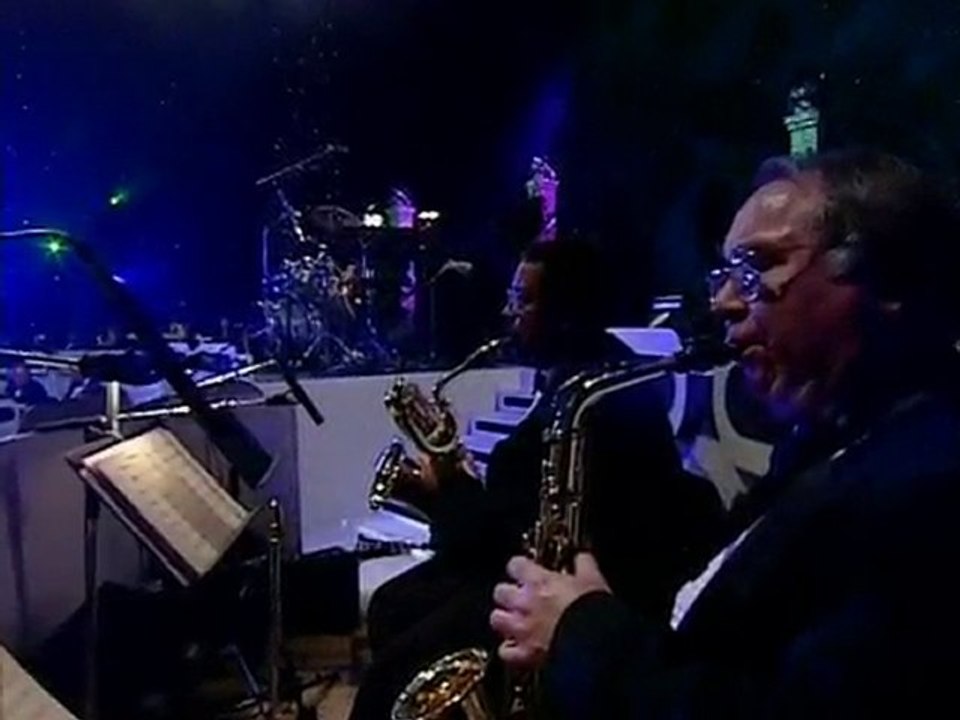 Billy Paul - Me And Mrs. Jones (Live)