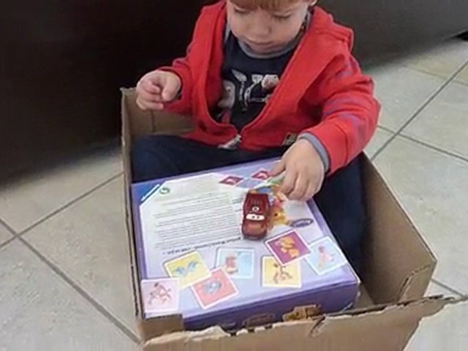 Le meilleur dans le cadeau c'est le carton d'emballage...