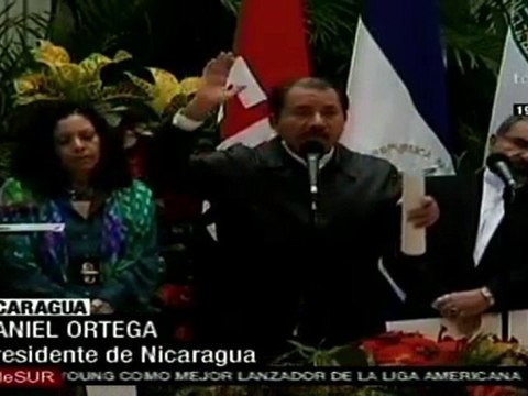 Ortega subraya derecho de Nicaragua a construir Canal Intero