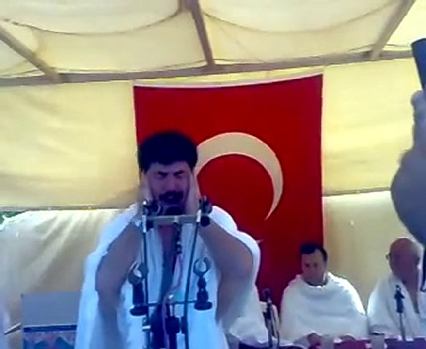 ADEM KARABEY İSMAİL COŞAR ARAFATTA OKUDUKLARI ÇİFT EZAN