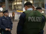 Security scare partly closes German Reichstag