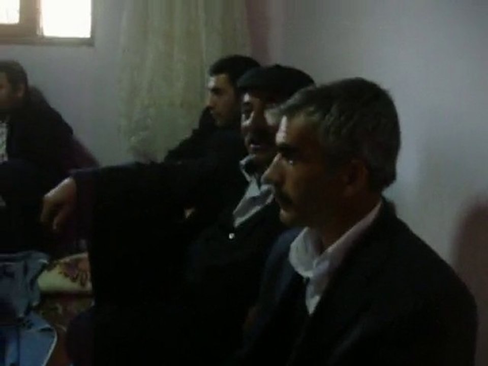 KURBAN BAYRAMI ODADA YEMEK (ŞAKİR ATİK'İN ODA) 22/11/2010