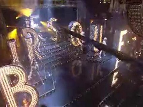 Burlesque - Stanley Tucci parle du tournage du film