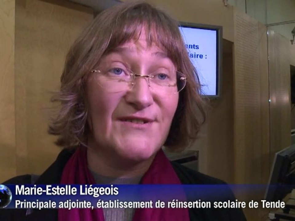 Réinsertion scolaire: Chatel lance trois pistes d'amélioration