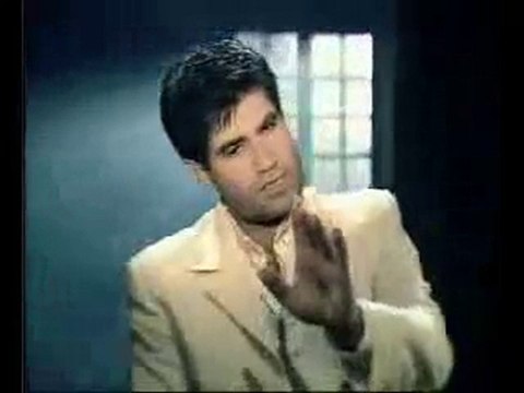 ZEKİ ERDEM(BENİ SEVMEK YÜREK İSTER)