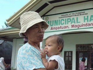 Locals in fear of accused Philippine massacre clan