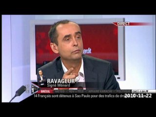 Ménard, Sarkozyste de service, fait le ménage sur iTele