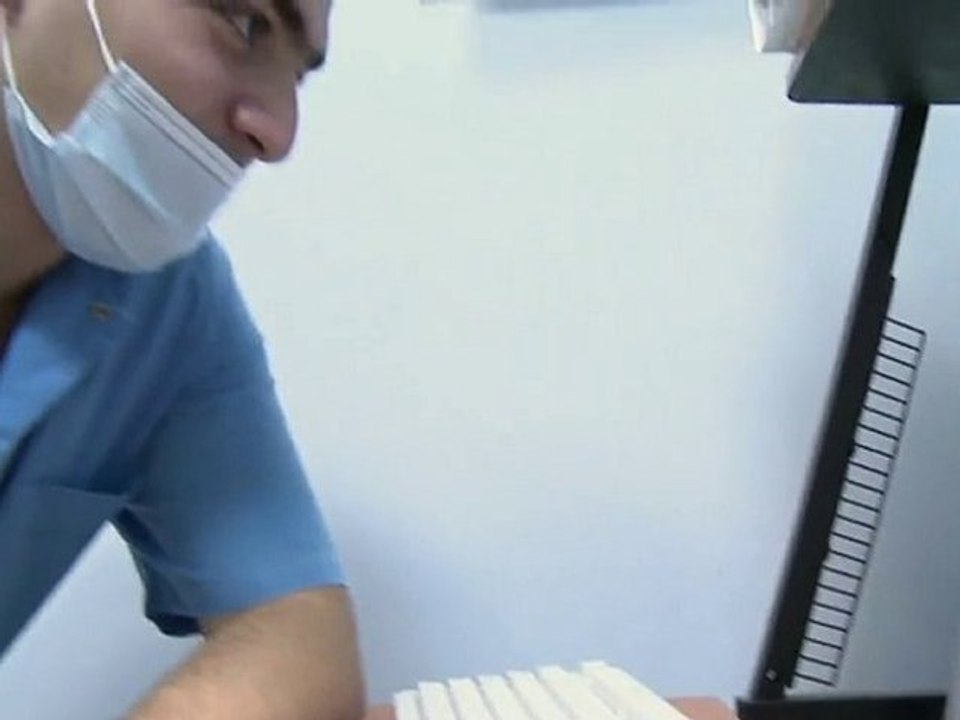 Москва: Скидка 80% на на отбеливание зубов!