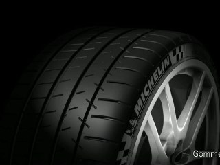 Michelin Pilot Super Sport: Design da competizione