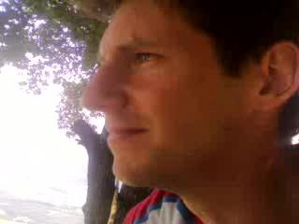 Hang glider taking off - scary