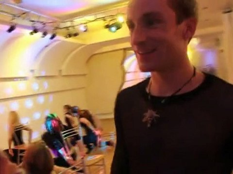 Москва: Скидка 62% на месячный абонемент в школу танцев