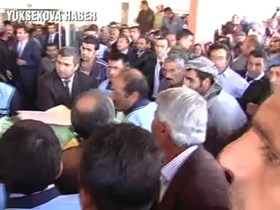 Yüksekova'da feci kaza: 5 ölü