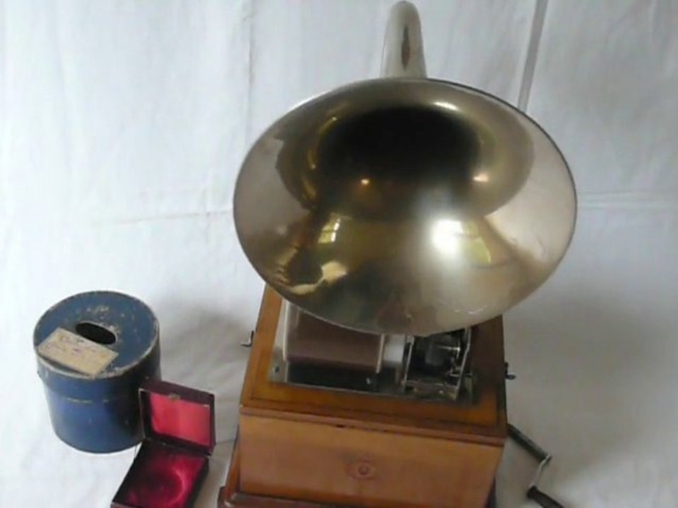 PHONOGRAPHE Le Virtuose / Le Cahit