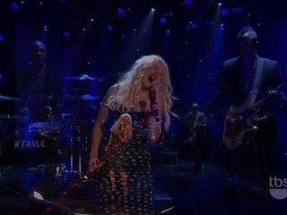 Conan O'Brien Show - Something's Got A Hold On Me (2010)