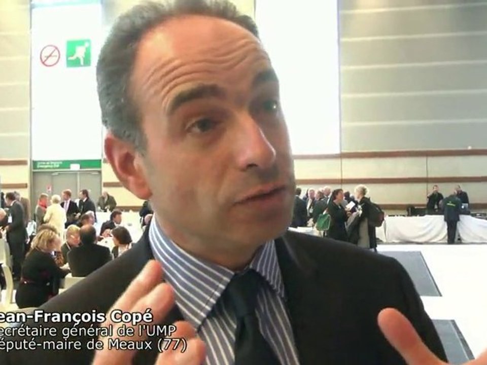 UMP : Congrès des maires : ITW Jean-François Copé