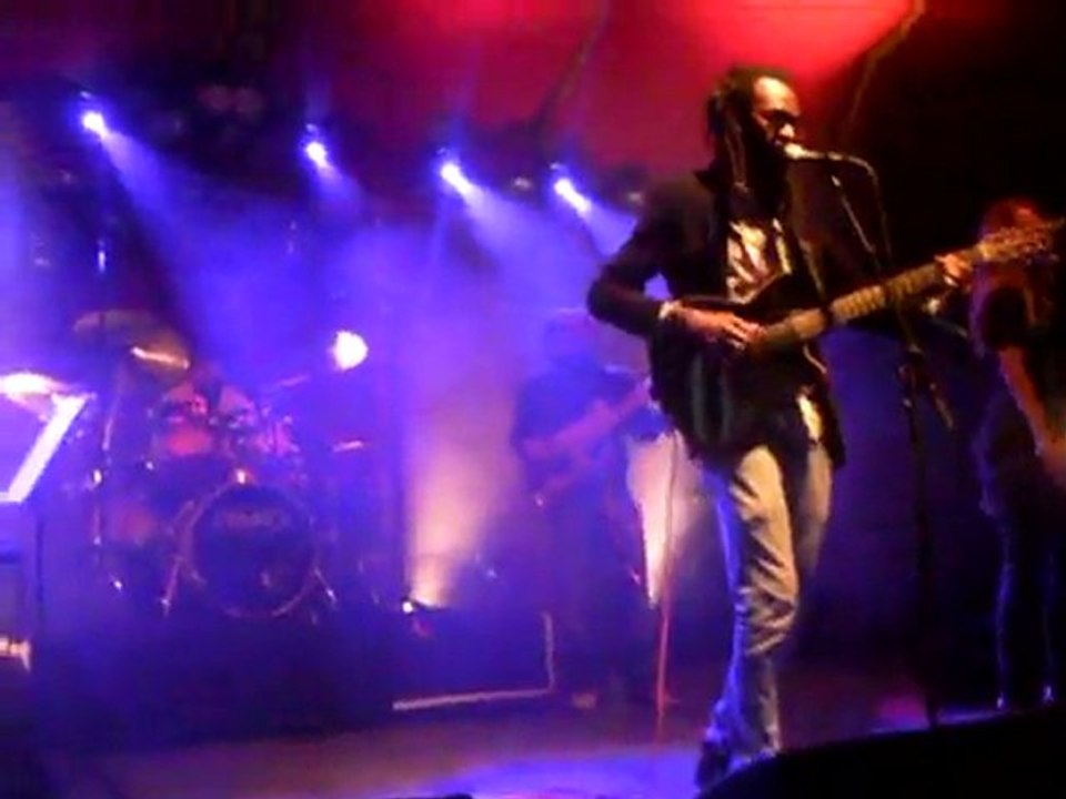 Nuits Capitales - Lameck en concert au Cabaret sauvage