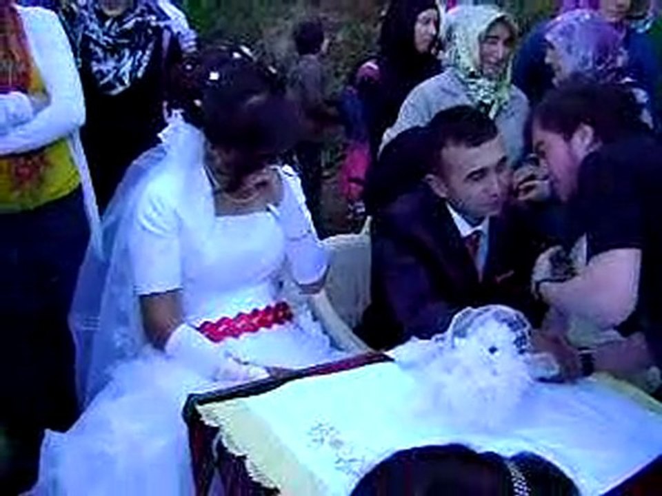 Doymuş Gökçebel mah-Altan ve Pınar Tali DÜĞÜN.4