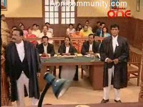 Woh Rehne Wali Mehlon Ki - 23rd November 2010 pt1