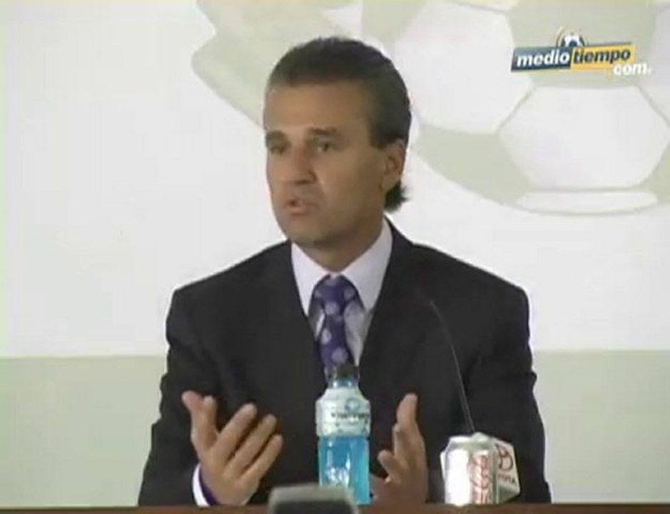 Medio Tiempo.com - Néstor de la Torre comentó el plan del Tri rumbo a Sudáfrica 2010.