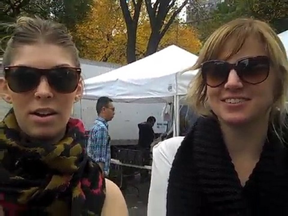 STT Trend Walking in New York City (Union Square Edition)