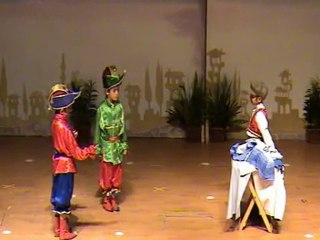 Zorbey Purtaş Fethiye Gazi İ.Ö.O. Tiyatrodan Bir Sahne ;)